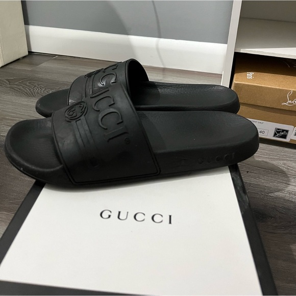 GUCCI LOGO RUBBER SLIDE - Picture 3 of 3
